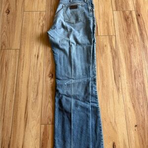 Men’s Wrangler 01 Competition 36x36